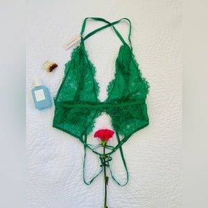 Sexy Emerald Green VS Teddy